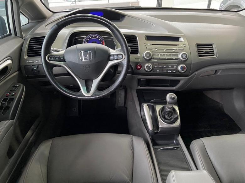 Honda - CIVIC 1.8 LXL 