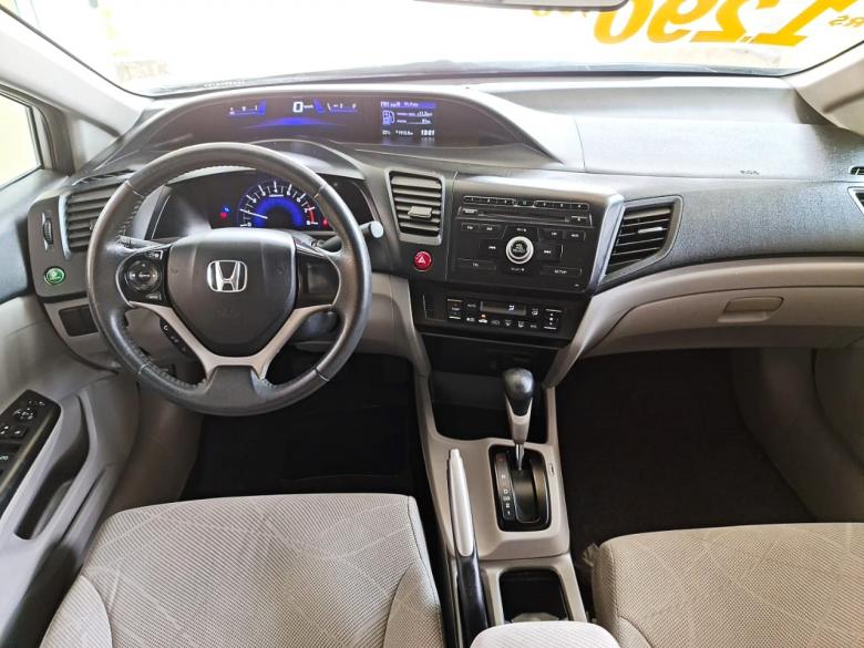 Honda - CIVIC LXS 1.8 AUTO FLEX