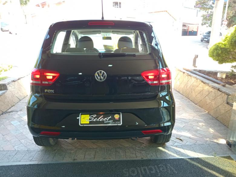 VW - VolksWagen - FOX 1.0 TREND