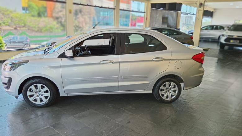 Ford - KA SEDAN 1.5 AUTO.