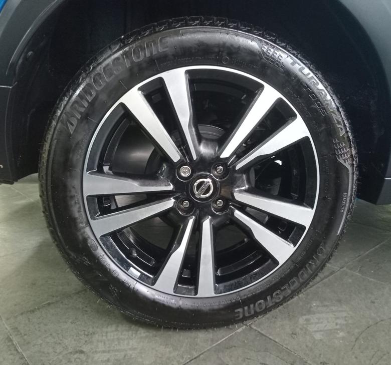 Nissan - KICKS EXCLUSI CVT