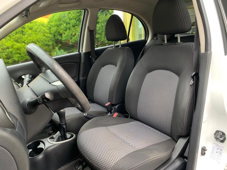 Nissan - MARCH SV 1.0 FLEX