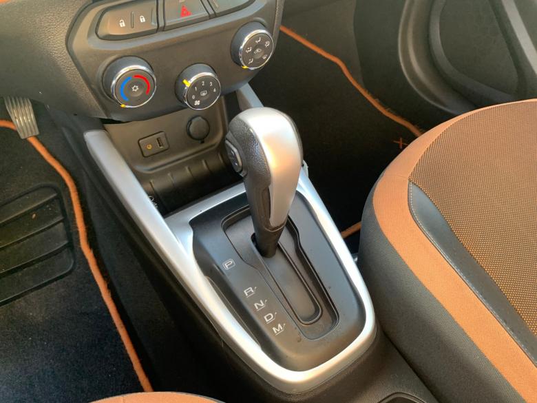 GM - Chevrolet - ONIX 1.4AT ACT