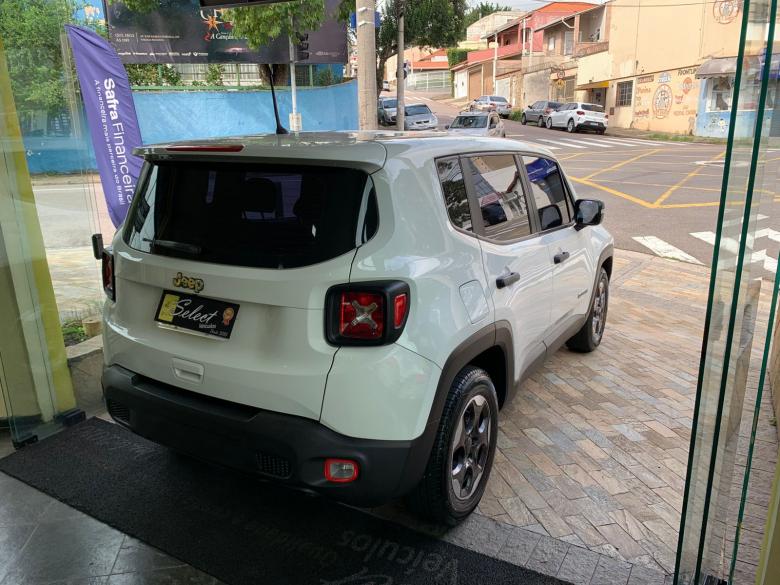 Jeep - RENEGADE 1.8 AT