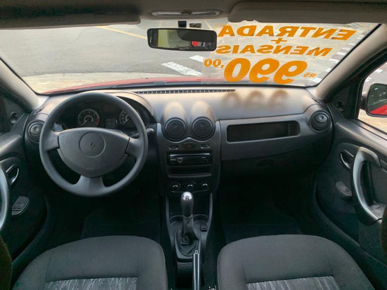 Renault - SANDERO AUTHENTIQUE