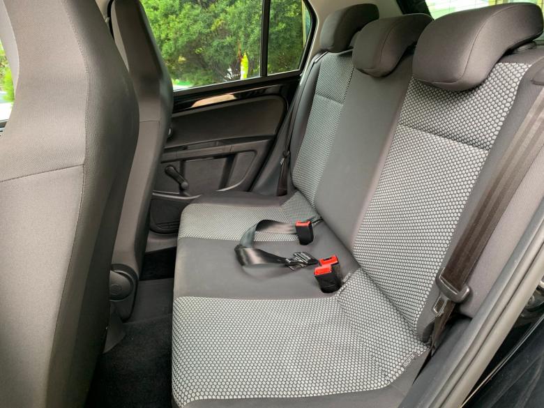 VW - VolksWagen - UP MOVE 