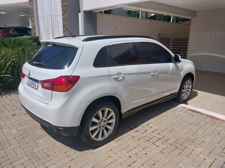 Mitsubishi - ASX 2.0 CVT