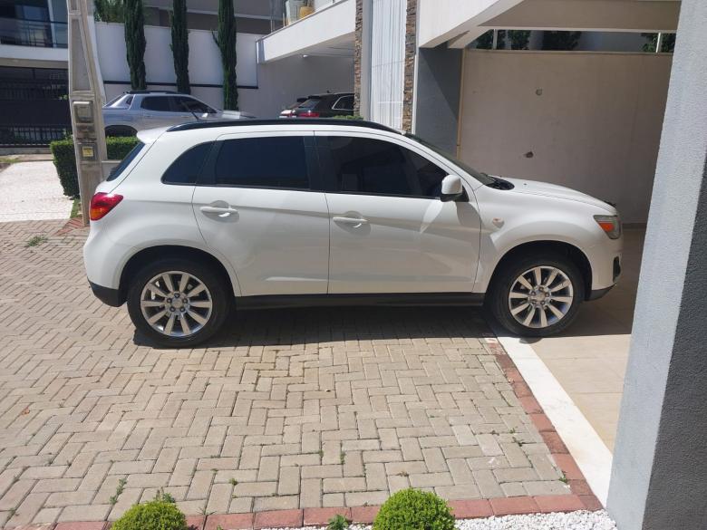 Mitsubishi - ASX 2.0 CVT