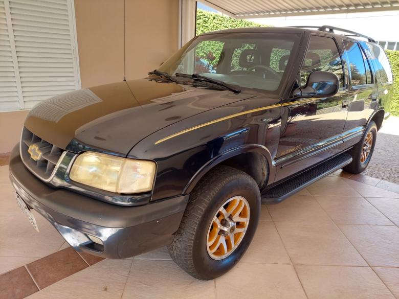 GM - Chevrolet - BLAZER EXECUTIVE 4.3 V6 AUT