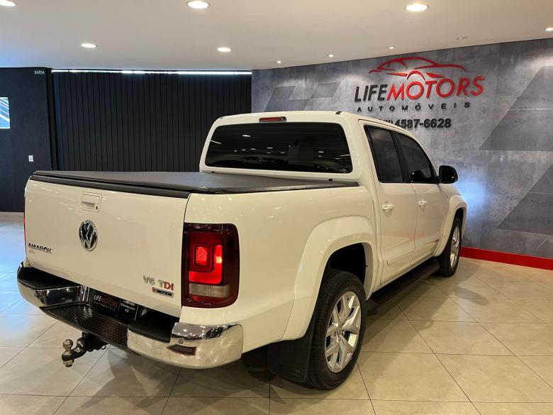 VW - VolksWagen - AMAROK V6 HIGHLINE