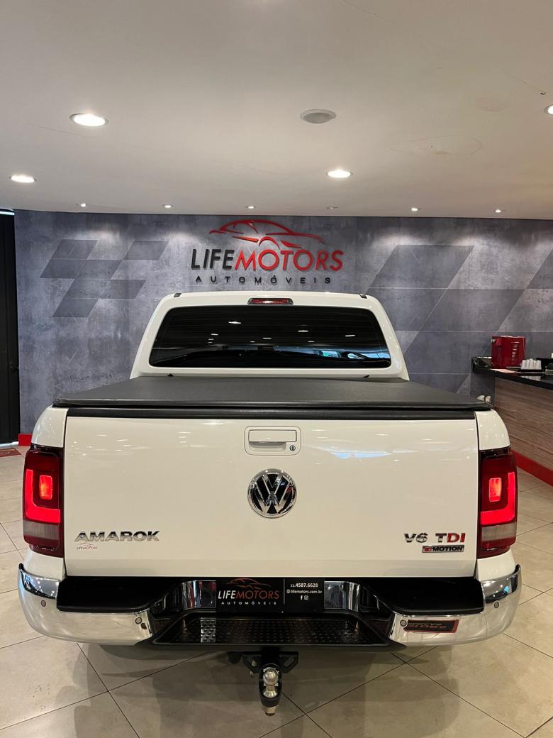 VW - VolksWagen - AMAROK V6 HIGHLINE