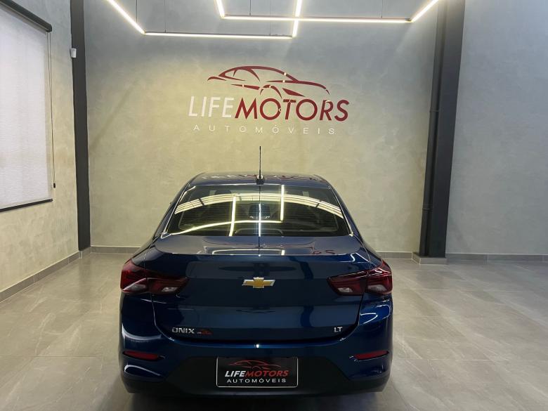 GM - Chevrolet - CHEVROLET/ONIX PLUS LT 1.0 MT