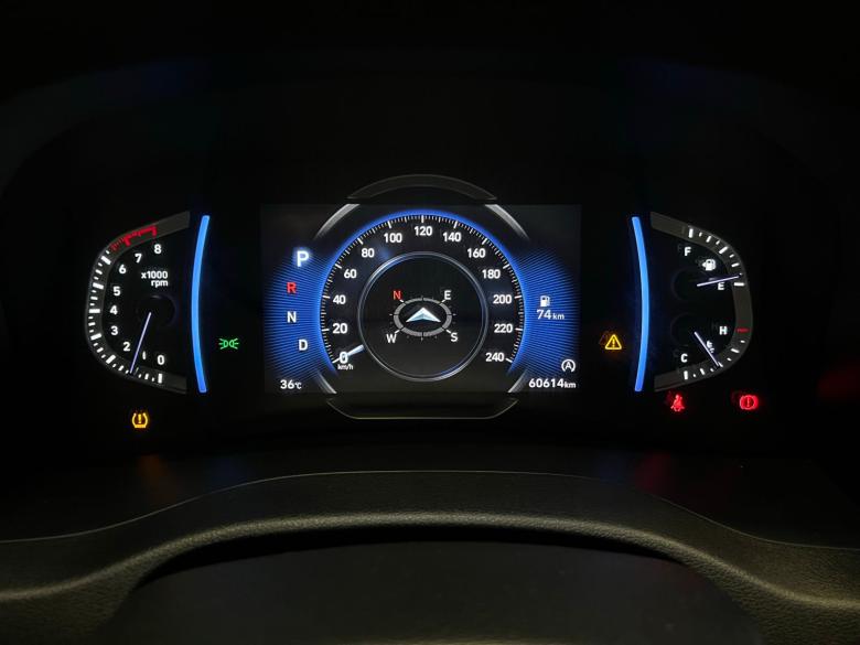 Hyundai - HYUNDAI/CRETA PLATINUM 1.0 TB