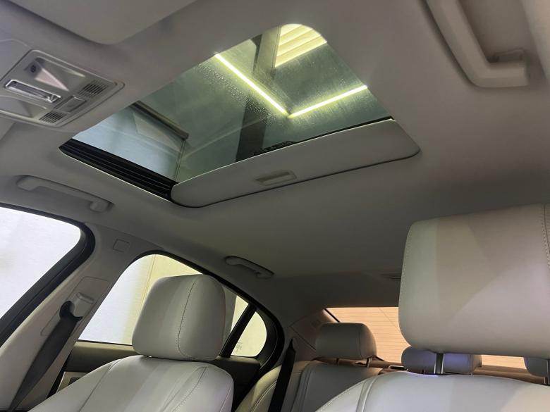 Jaguar - JAGUAR / XF SPORT LUXURY 2.0T AT