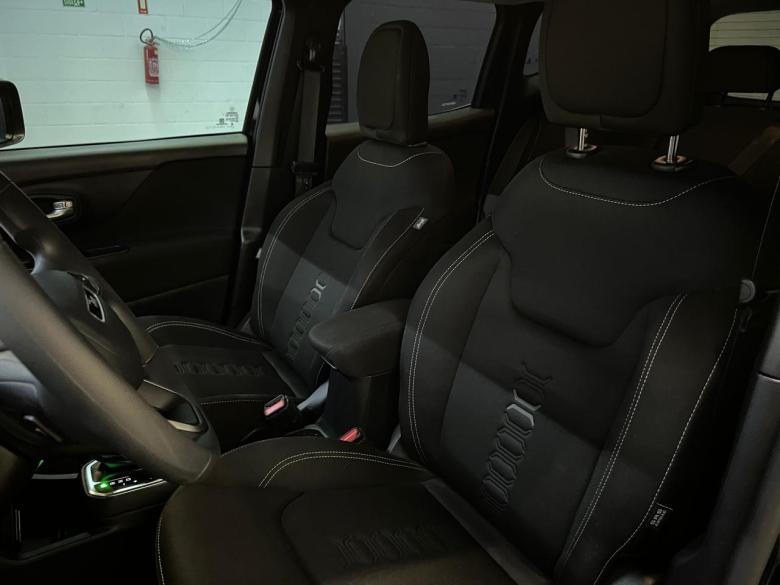 Jeep - JEEP / RENEGADE 1.3 T270 TB AT