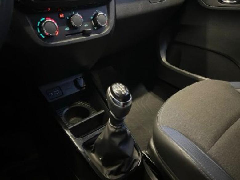 Renault - RENAULT / KWID INTENSE II 1.0