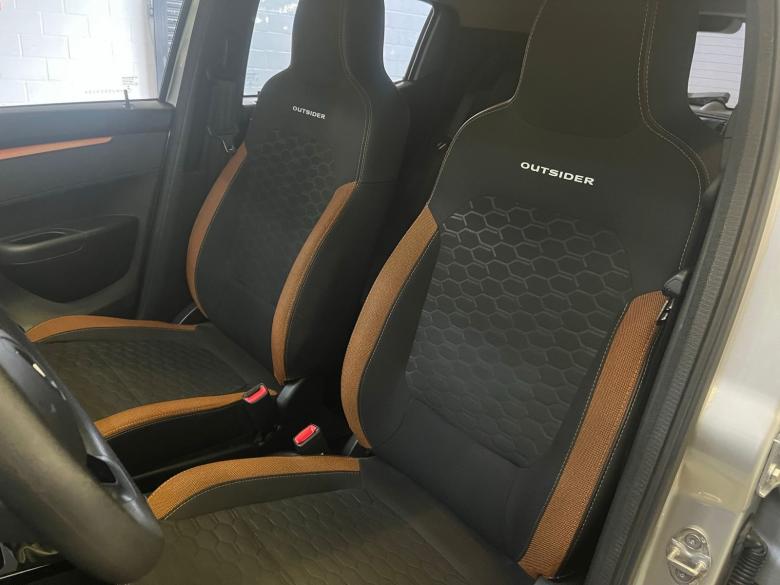 Renault - RENAULT/KWID OUTSIDER 1.0