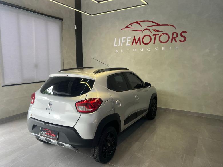 Renault - RENAULT/KWID OUTSIDER 1.0