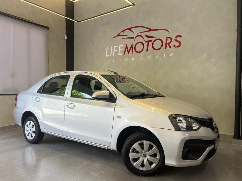 Toyota - TOYOTA/ETIOS SEDAN X 1.5 AT