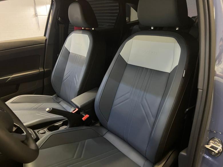 VW - VolksWagen - VW / NIVUS HIGHLINE 1.0 200 TSI AT