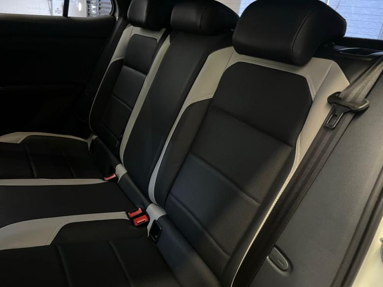 VW - VolksWagen - VW / T-CROSS HIGHLINE 1.4 250 TSI AT