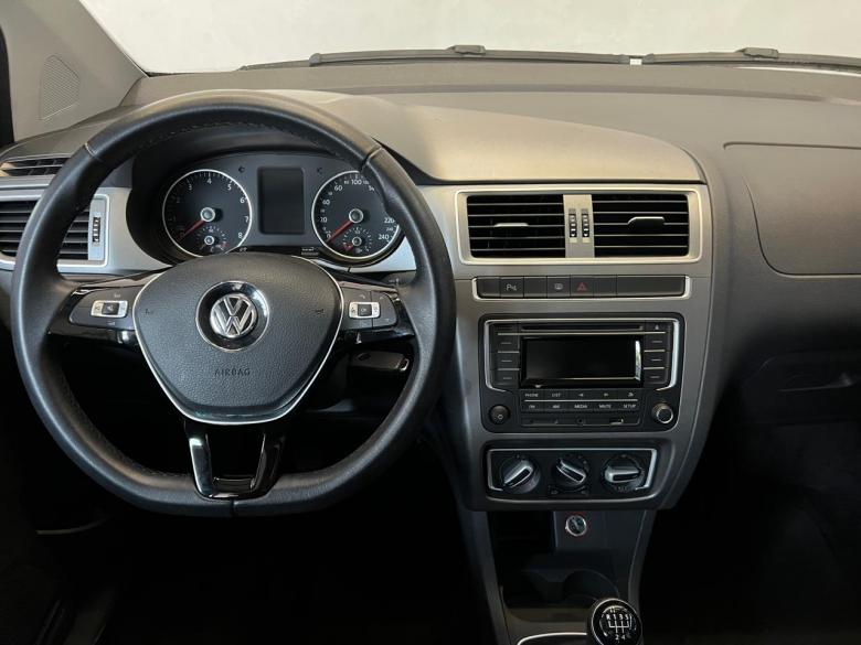 VW - VolksWagen - VW/FOX COMFORTLINE 1.6