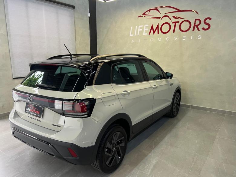 VW - VolksWagen - VW/T-CROSS HIG TSI AUTOMATICO 