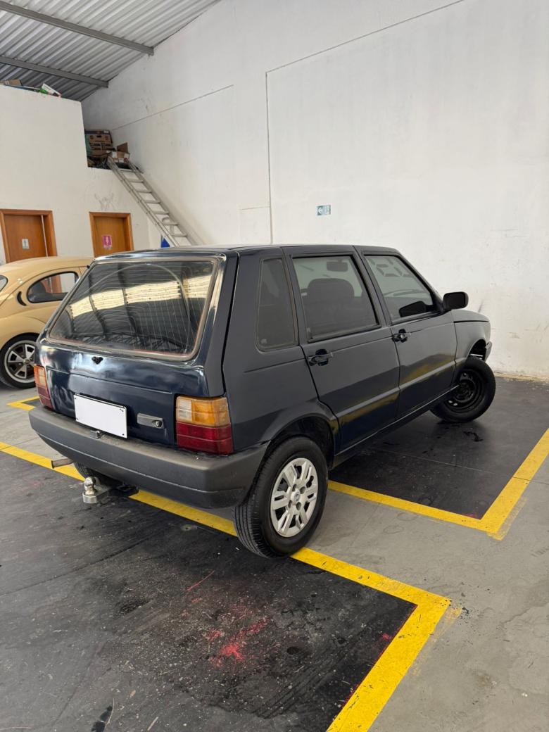 Fiat - Uno Mille 1.0 Fire/ F.Flex/ ECONOMY 4p Gasolina