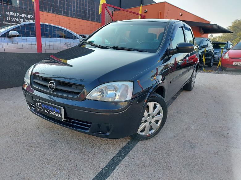 Corsa Sedan 1.8 MPFI 8V 102cv 4p