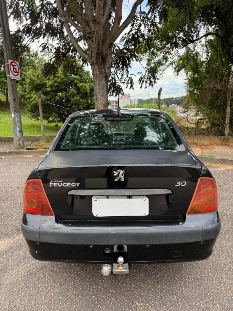 Peugeot - 307 Sed. Presence 1.6 Flex 16V 4p