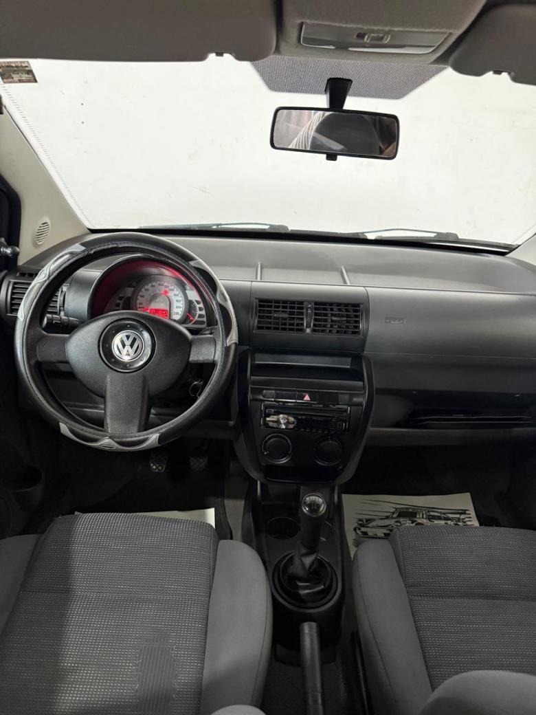 VW - VOLKSWAGEN - Fox Plus 1.6Mi/ 1.6Mi Total Flex 8V 4p Gasolina