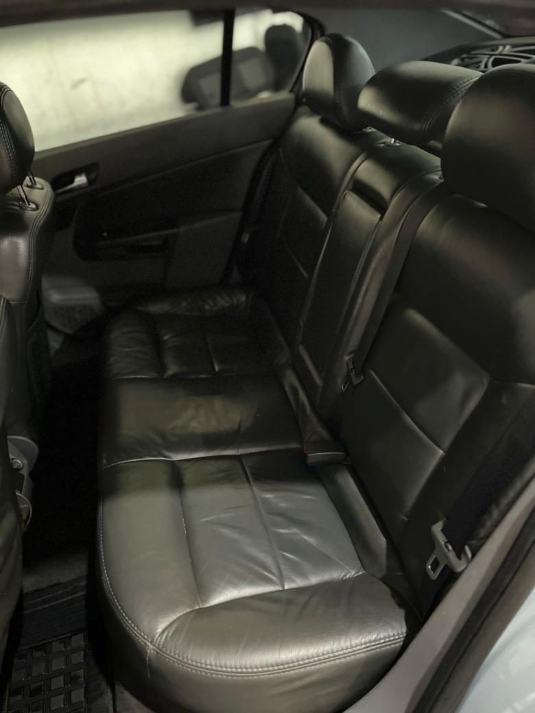 GM - Chevrolet - Vectra Elegan. 2.0 MPFI 8V FlexPower Mec