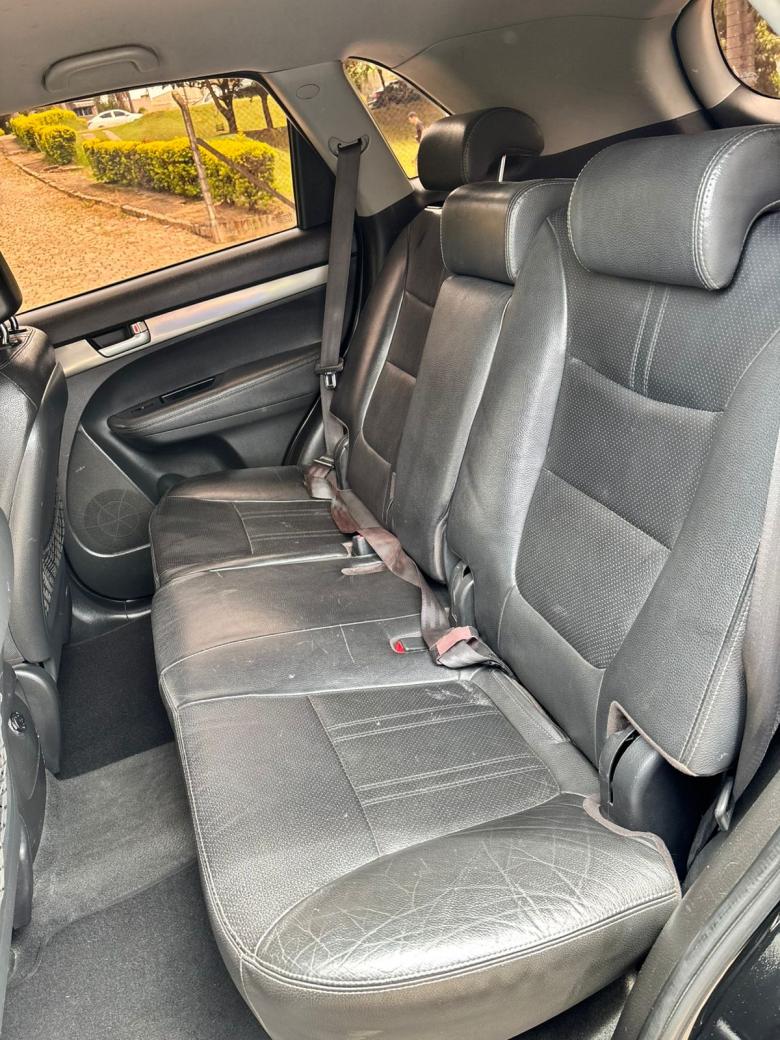 Kia Motors - Sorento 2.4 16V 4x2 Aut. Gasolina