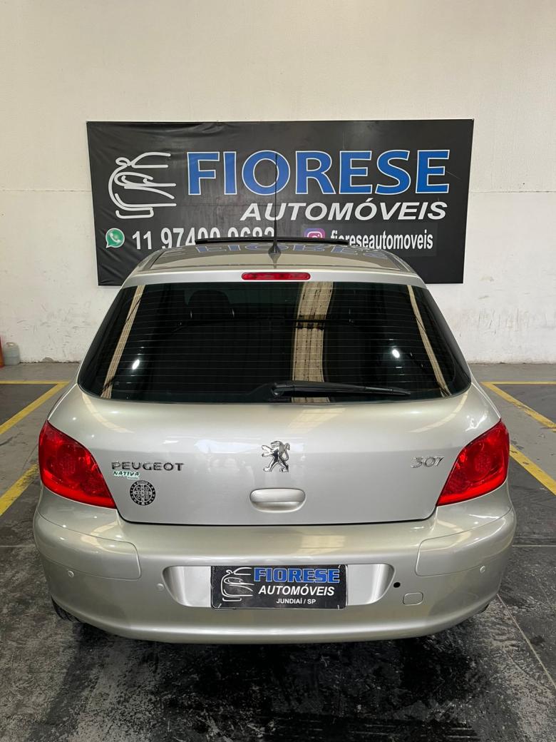 Peugeot - 307 Soleil/ Presence 1.6/1.6 Flex 16V 5p Gasolina