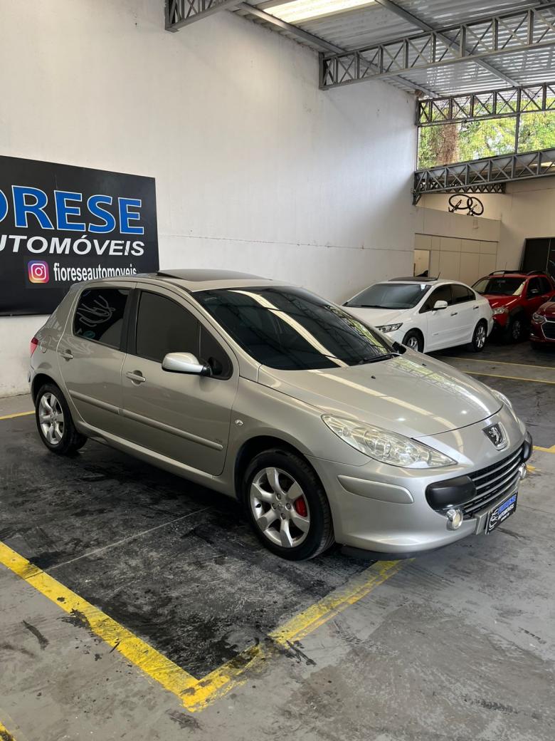 Peugeot - 307 Soleil/ Presence 1.6/1.6 Flex 16V 5p Gasolina