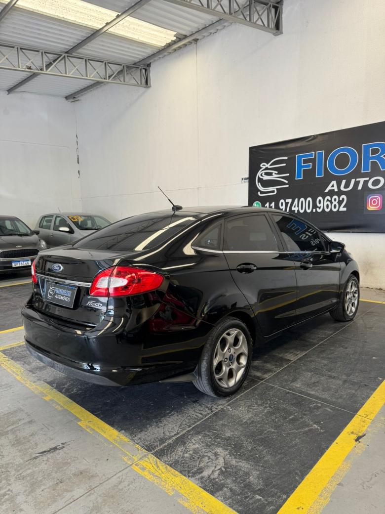 Ford - Fiesta Sed. 1.6 8V Flex 4p
