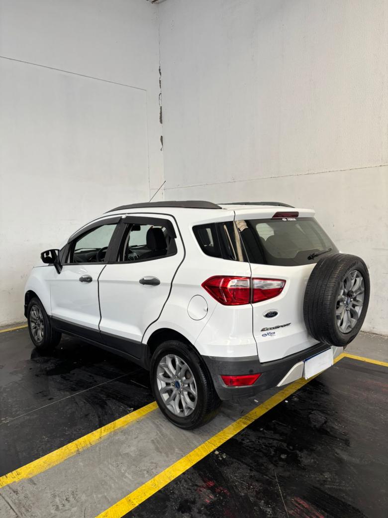 Ford - EcoSport FREESTYLE 1.6 16V Flex 5p