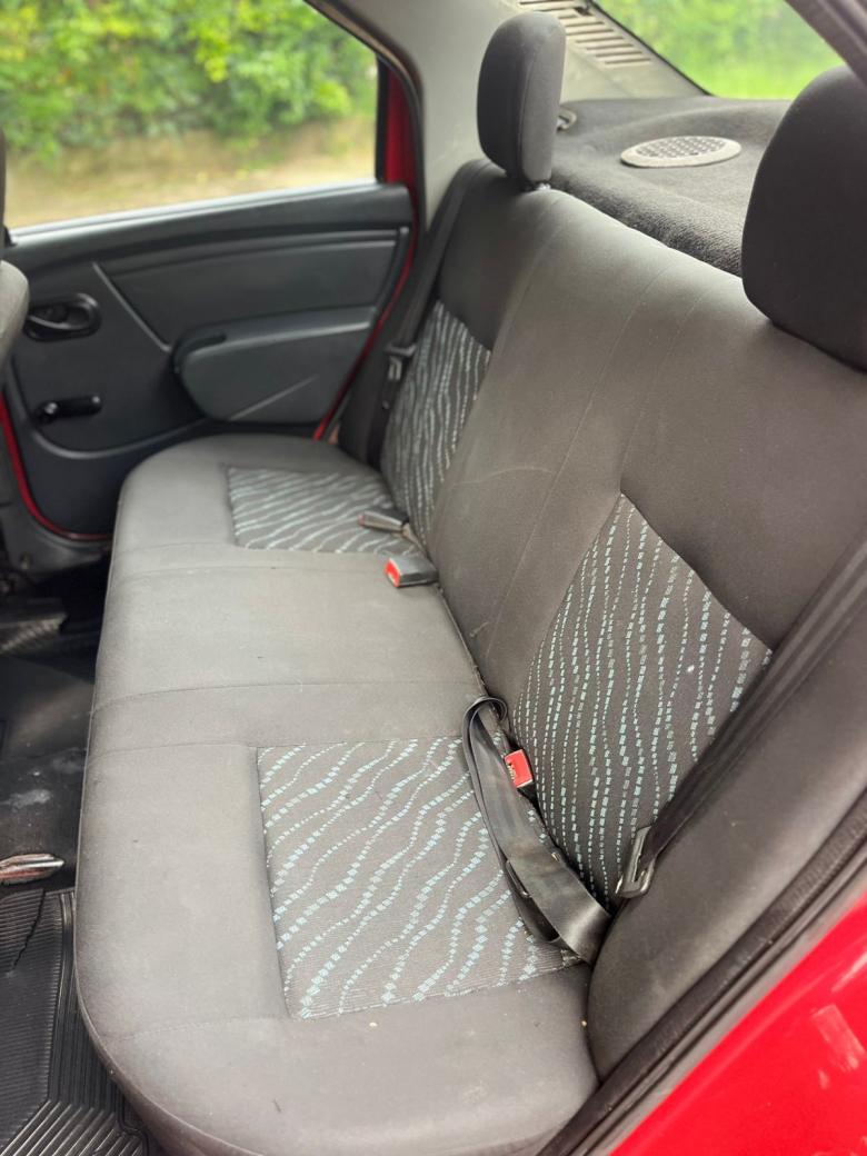 Renault - LOGAN Authentique Hi-Flex 1.0 16V 4p