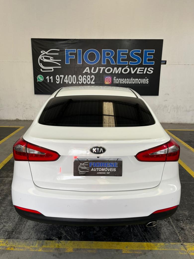 Kia Motors - Cerato 1.6 16V  Flex  Aut.