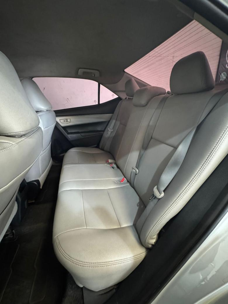 Toyota - Corolla GLi 1.8 Flex 16V  Aut.