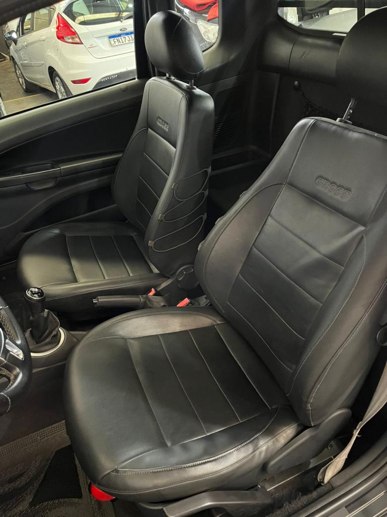 VW - VolksWagen - Saveiro CROSS 1.6 Mi Total Flex 8V CE