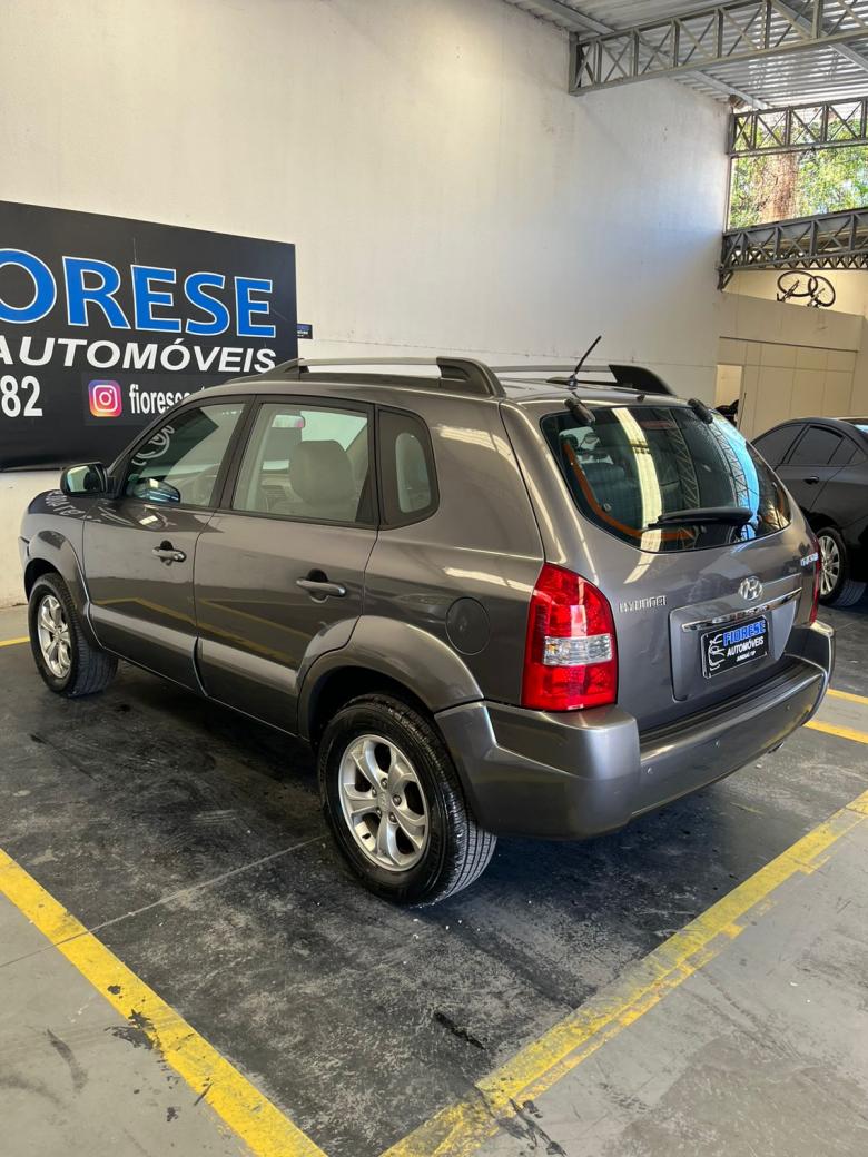 Hyundai - Tucson 2.0 16V Flex Aut.