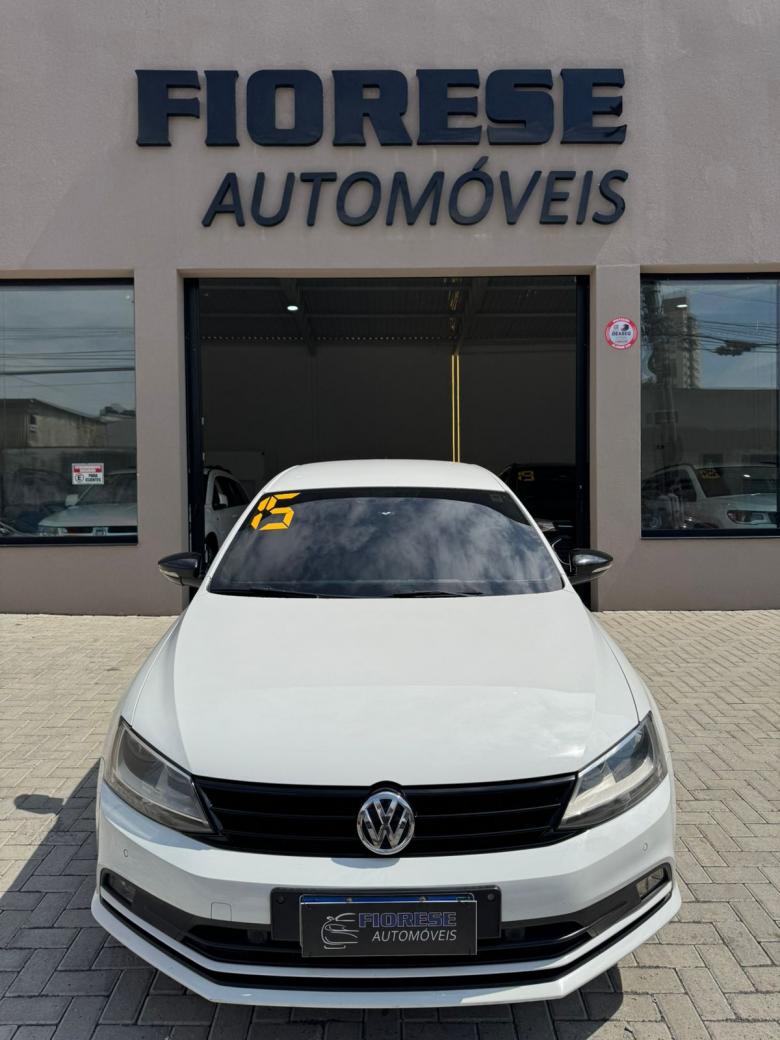 VW - VolksWagen - JETTA Trendline 2.0 T.Flex 8V 4p Tip.