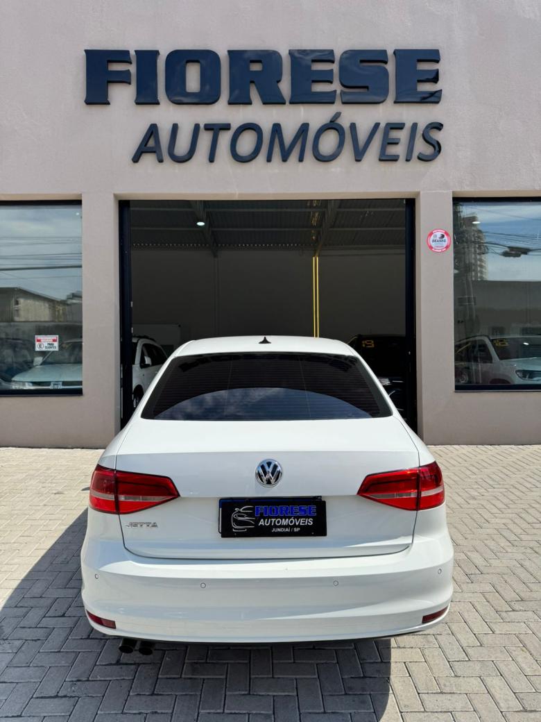 VW - VolksWagen - JETTA Trendline 2.0 T.Flex 8V 4p Tip.