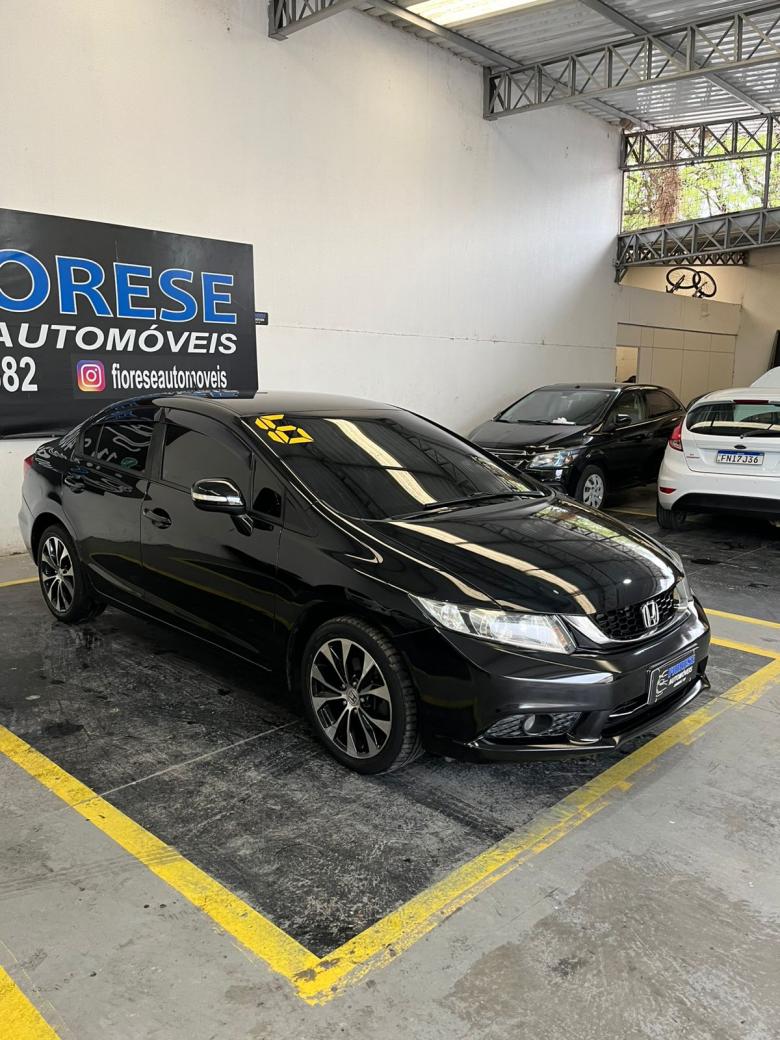 Honda - Civic Sedan LXR 2.0 Flexone 16V Aut. 4p