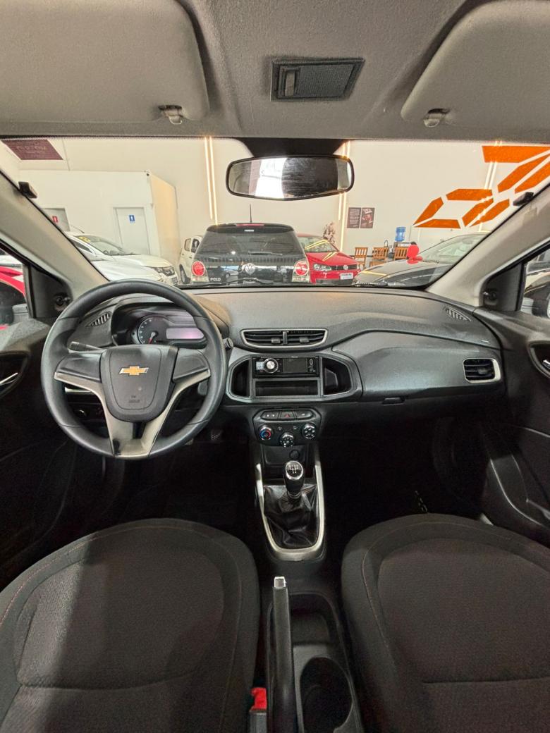GM - Chevrolet - ONIX HATCH LT 1.4 8V FlexPower 5p Mec.