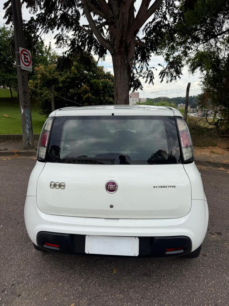 Fiat - UNO ATTRACTIVE 1.0 Flex 6V 5p