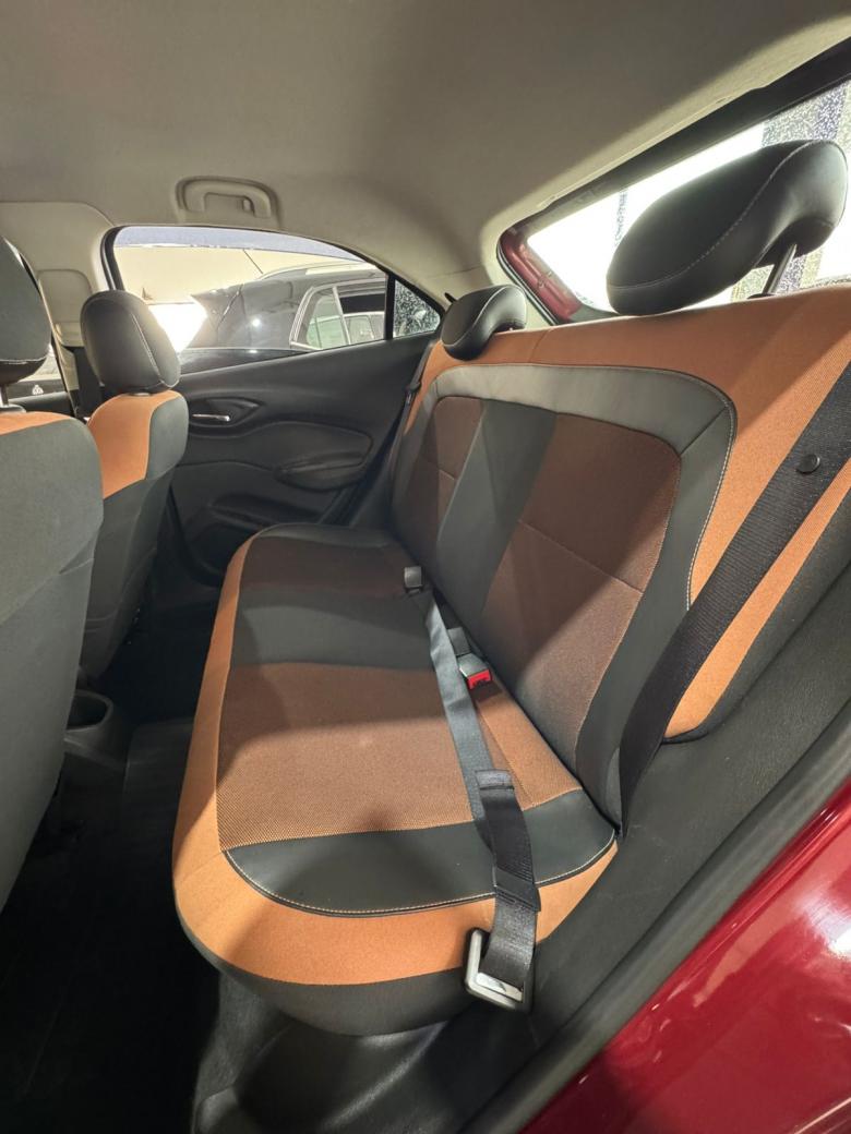 GM - Chevrolet - ONIX HATCH ACTIV 1.4 8V Flex 5p Mec.