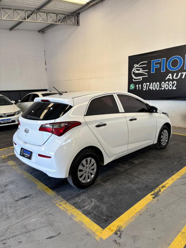 Hyundai - HB20 Unique 1.0 Flex 12V Mec.
