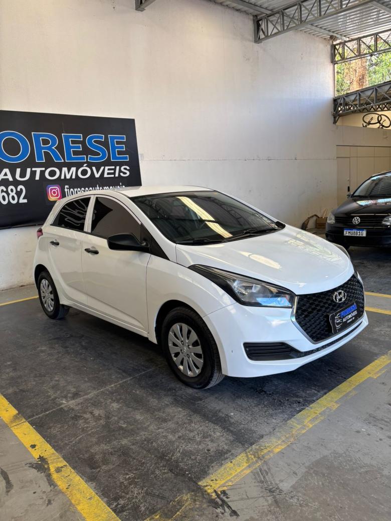 Hyundai - HB20 Unique 1.0 Flex 12V Mec.